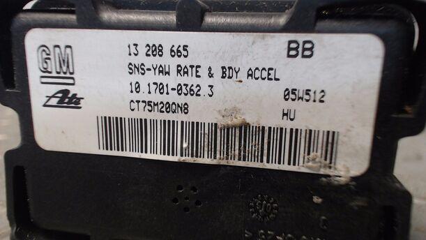 Foto: DREHRATENSENSOR ESP eines Opel Astra 1.7 CDTI Caravan Sport