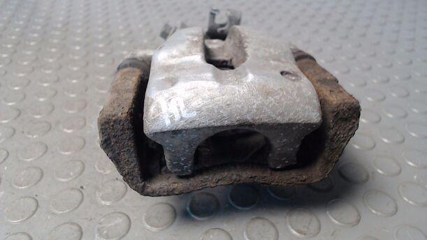 Foto: BREMSSATTEL HINTEN LINKS eines Opel Astra 1.7 CDTI Caravan Sport
