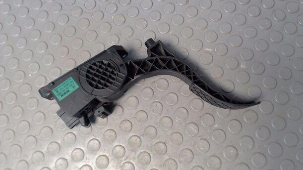 Foto: GASPEDAL eines VW Polo 1.4