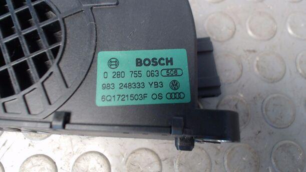 Foto: GASPEDAL eines VW Polo 1.4