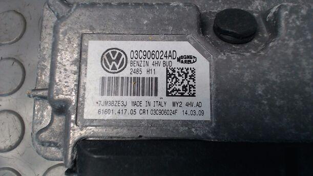 Foto: STEUERGERÄT EINSPRITZUNG/ MOTORSTEUERGERÄT eines VW Polo 1.4 XLi