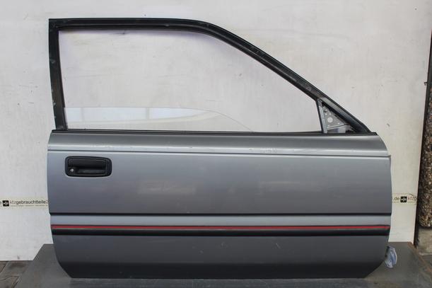 Foto: TÜR RECHTS (E9 Compact) eines Toyota Corolla 1.3 XLi