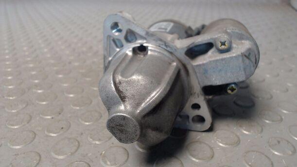 Foto: ANLASSER / STARTER eines Suzuki Alto 1.0 Sport
