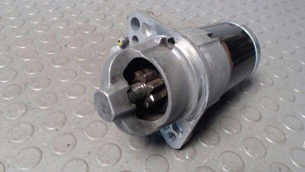 Foto: ANLASSER / STARTER eines Suzuki Alto 1.0 Sport