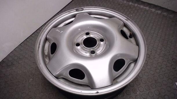 Foto: STAHLFELGE 5,5X15 ET46 (NEUWERTIG) eines Opel Astra Cabrio 1.8 16V Highline