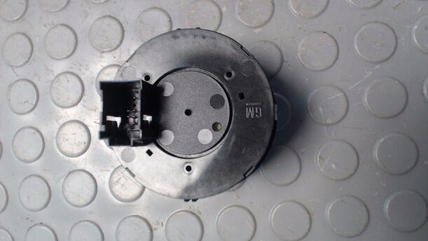 Foto: LICHTSCHALTER eines Opel Corsa 1.0 12V
