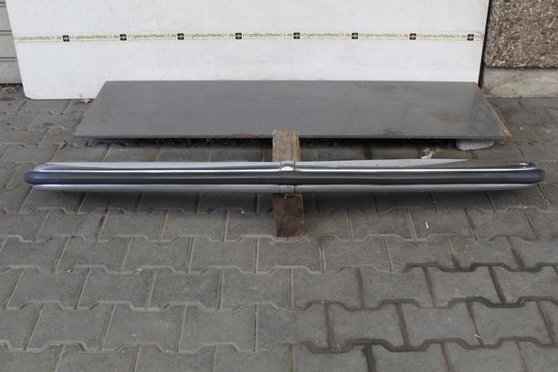 Foto: STOSSSTANGE / STOSSFÄNGER VORN eines Mercedes-Benz 200 D
