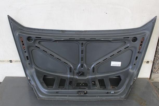 Foto: HECKKLAPPE / HECKDECKEL eines Mercedes-Benz 200