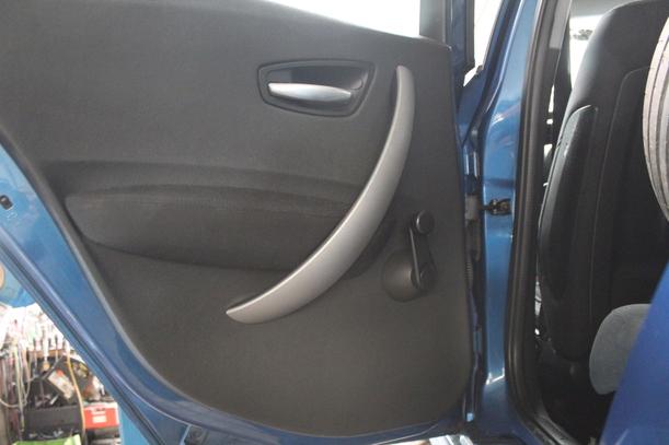 Foto: TÜR HINTEN LINKS eines BMW 118d DPF