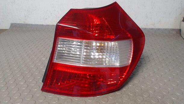 Foto: HECKLEUCHTE RECHTS eines BMW 118d DPF SR