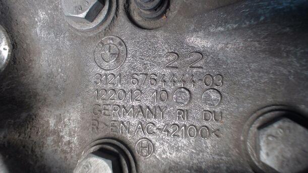 Foto: ACHSSCHENKEL VORN RECHTS eines BMW 118d DPF SR