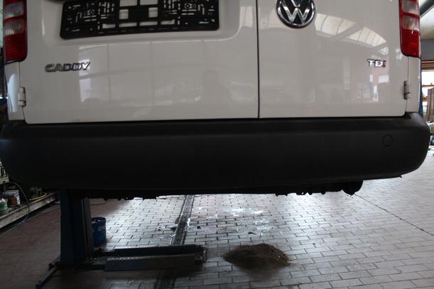 Foto: STOSSSTANGE / STOSSFÄNGER HINTEN eines VW Caddy 1.6 TDI CLX