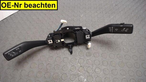 Foto: KOMBISCHALTER eines VW Caddy 1.6 TDI CLX