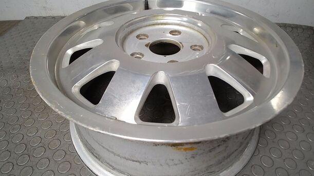 Foto: ALUFELGE 6X15 ET45 eines Audi A4 Avant 1.6