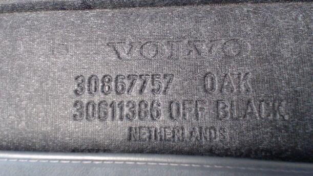 Foto: LADERAUMABDECKUNG eines Volvo V40 1.9 D Sport