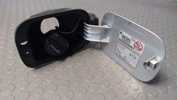 Foto: TANKKLAPPE eines VW Golf Variant 1.9 TDI DPF