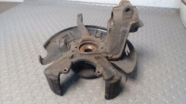 Foto: ACHSSCHENKEL VORN LINKS eines VW Golf Variant 1.9 TDI DPF