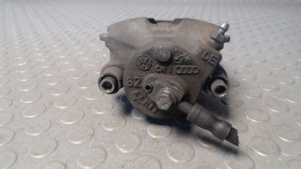 Foto: BREMSSATTEL VORN RECHTS eines VW Golf Variant 1.9 TDI DPF
