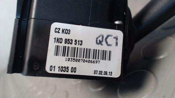 Foto: BLINKERSCHALTER/ KOMBISCHALTER eines VW Golf Variant 1.9 TDI DPF