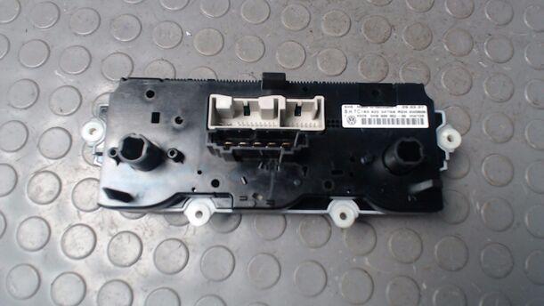 Foto: HEIZUNGSBETÄTIGUNG eines VW Golf Variant 1.9 TDI DPF