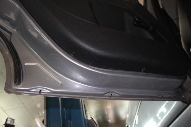 Foto: TÜR HINTEN LINKS eines Ford Mondeo 2.0 Turnier TDCi DPF