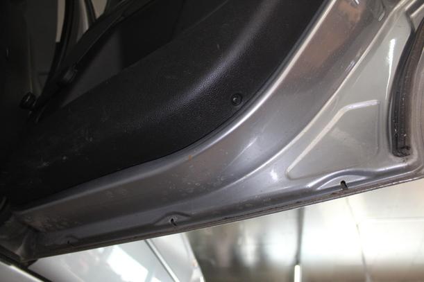Foto: TÜR HINTEN RECHTS eines Ford Mondeo 2.0 Turnier TDCi DPF