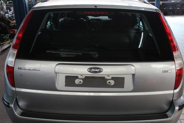 Foto: HECKKLAPPE (FACELIFT) eines Ford Mondeo 2.0 Turnier TDCi DPF