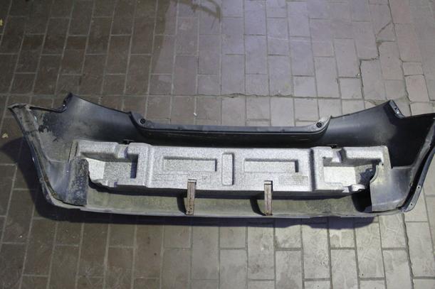 Foto: STOSSFÄNGER/ STOßSTANGE HINTEN eines Daewoo Kalos 1.4 Sport