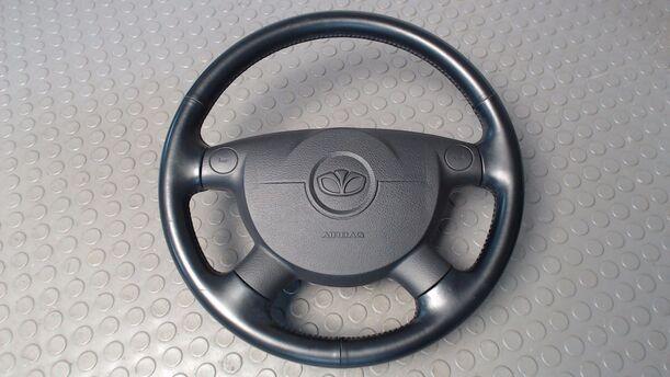 Foto: LEDERLENKRAD ( OHNE AIRBAG ) eines Daewoo Kalos 1.4 Sport