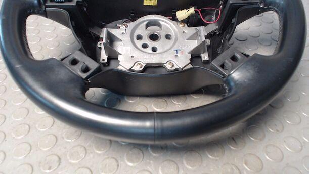 Foto: LEDERLENKRAD ( OHNE AIRBAG ) eines Daewoo Kalos 1.4 Sport