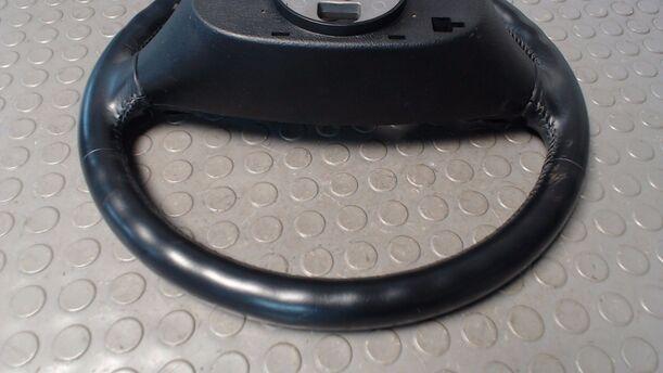 Foto: LEDERLENKRAD ( OHNE AIRBAG ) eines Daewoo Kalos 1.4 Sport