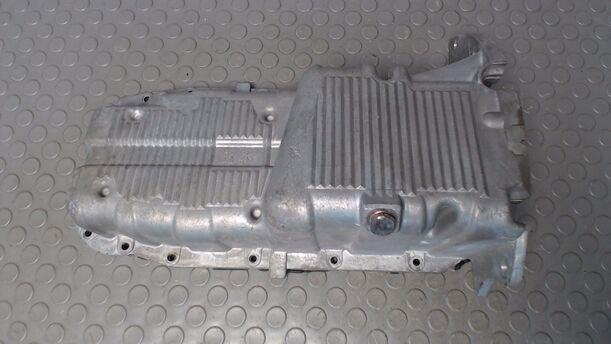 Foto: ÖLWANNE F14D3 eines Daewoo Kalos 1.4 Sport