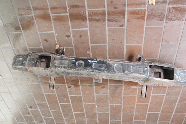 Foto: VERSTÄRKUNG HINTEN eines Hyundai Atos 1.1
