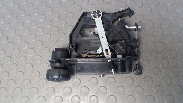 Foto: HEIZUNGSBETÄTIGUNG eines Hyundai Atos 1.1
