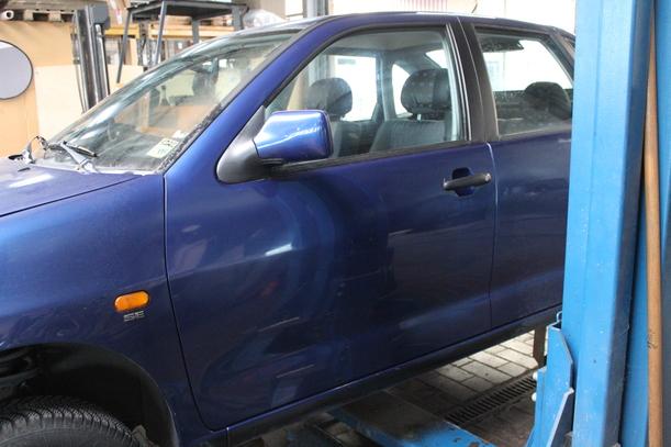 Foto: TÜR VORN LINKS (4-Türer) eines Seat Cordoba 1.4 MPI