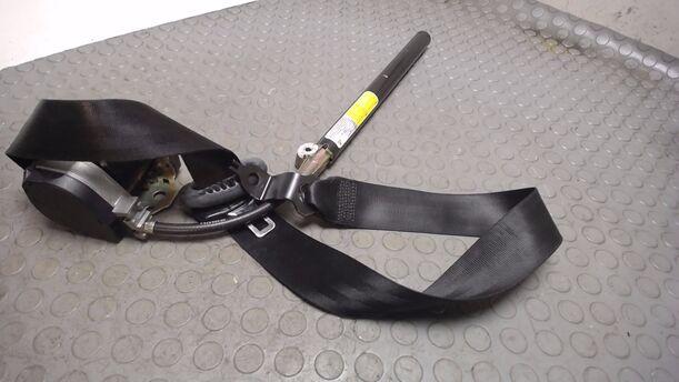Foto: SICHERHEITSGURT VORN LINKS eines Seat Cordoba 1.4 MPI SR