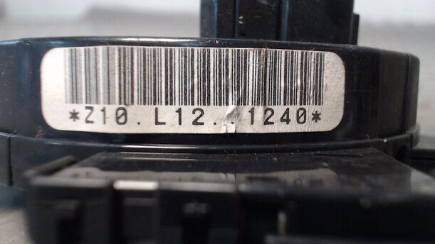 Foto: WICKELFEDER/ SCHLEIFRING eines Mazda 626 2.0 TD CLX