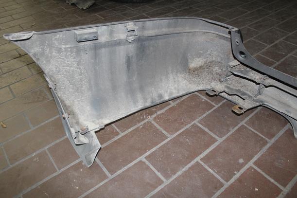 Foto: STOSSFÄNGER/ STOßSTANGE HINTEN eines Mazda 626 2.0 TD