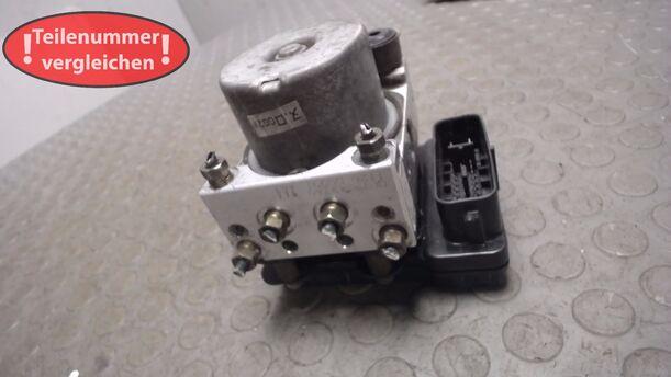 Foto: HAUPTBREMSAGGREGAT ABS eines Mazda 626 2.0 TD CLX