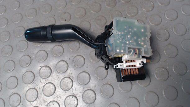 Foto: BLINKERSCHALTER/ KOMBISCHALTER eines Mazda 626 2.0 TD CLX