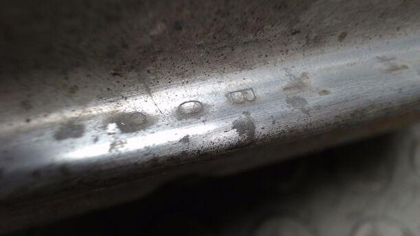 Foto: KATALYSATOR eines Mazda 626 2.0 TD CLX