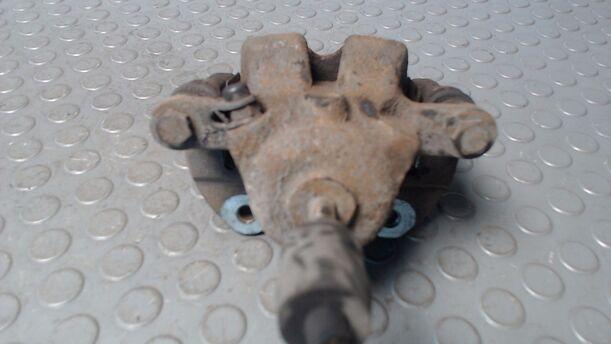 Foto: BREMSSATTEL HINTEN LINKS eines BMW 116i Sport