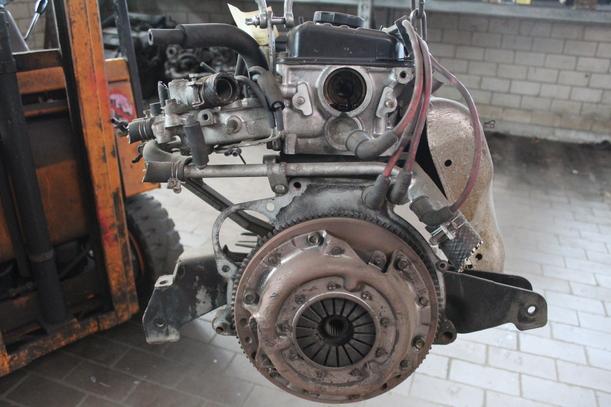Foto: MOTOR eines Mitsubishi Lancer 1,3