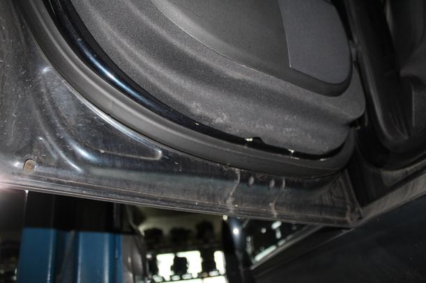 Foto: TÜR HINTEN LINKS eines Audi A2 1.4 Sport