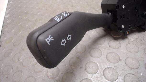 Foto: BLINKERSCHALTER / KOMBISCHALTER eines Audi A2 1.4 Sport