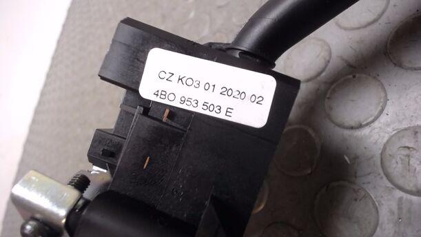 Foto: BLINKERSCHALTER / KOMBISCHALTER eines Audi A2 1.4 Sport