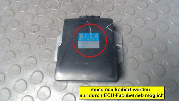 Foto: EINSPRITZSTEUERGERÄT eines Mazda 626 2.0 TD CLX