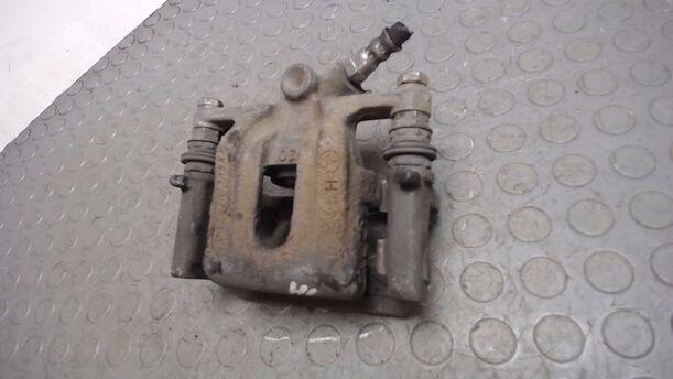 Foto: BREMSSATTEL HINTEN LINKS eines Mercedes-Benz A 150 Sport