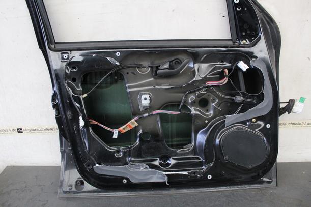 Foto: TÜR VORN LINKS (4/5-Türer) eines Ford Maverick Sport