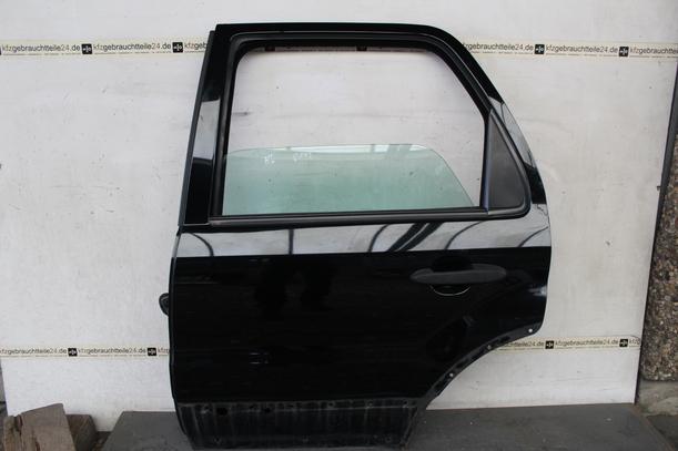 Foto: TÜR HINTEN LINKS eines Ford Maverick Sport